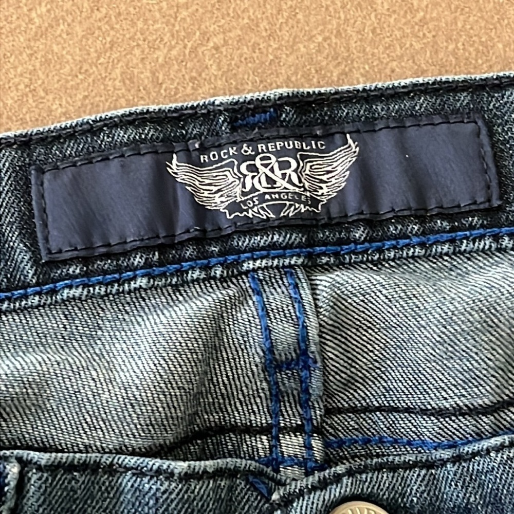 Rock & Republic Jeans Low Rise/Straight Leg- 32 - Picture 5 of 15